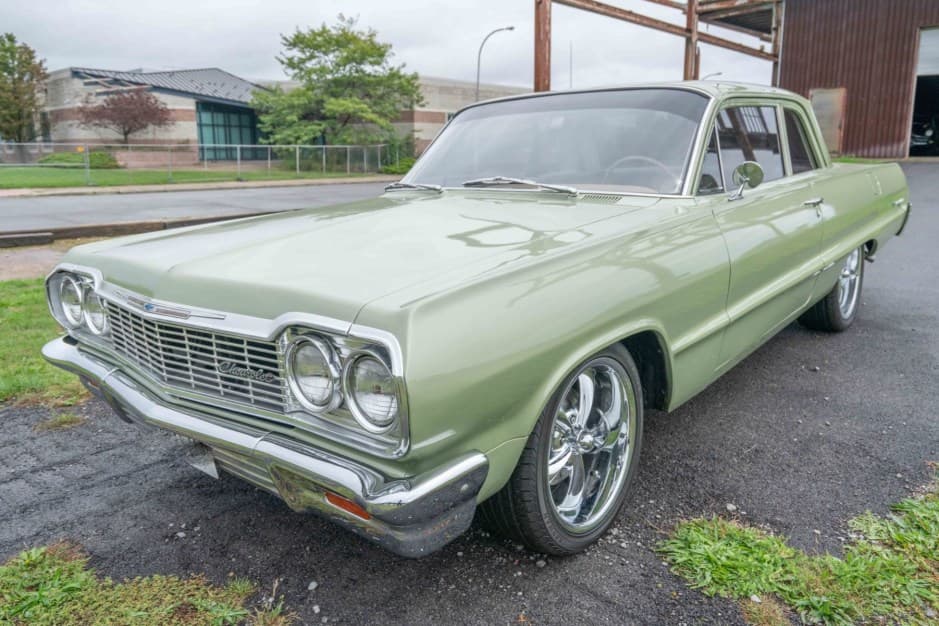 1964 Chevrolet Biscayne sold for $18,950