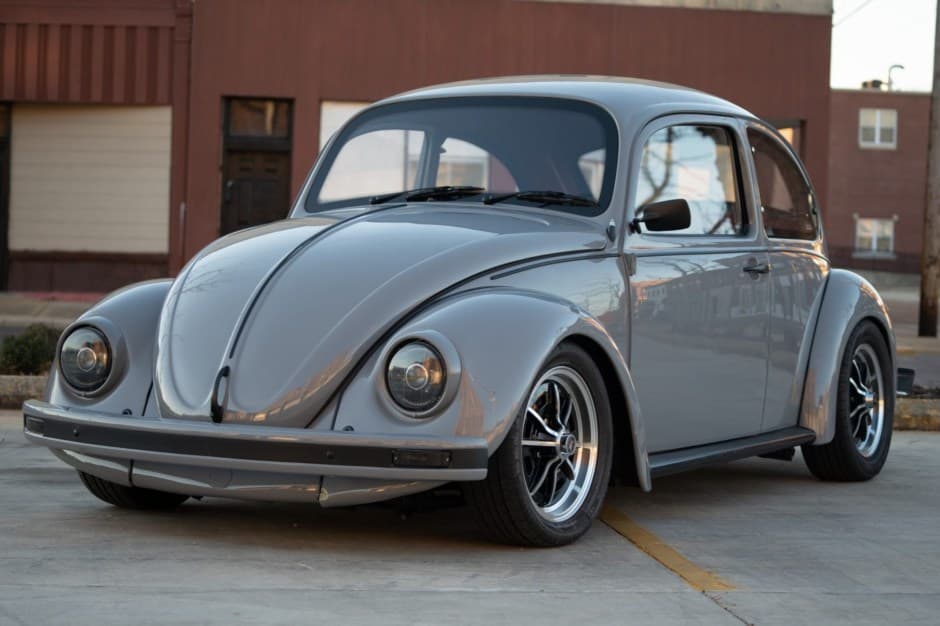 1985 Volkswagen Beetle (1980-2003) sold for $16,000