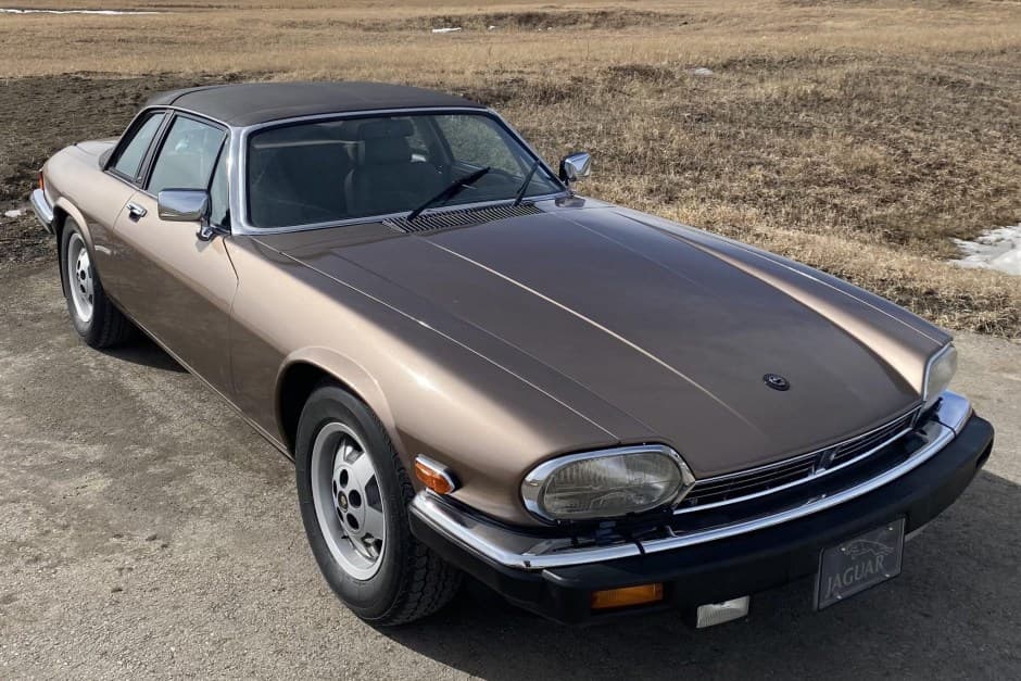 1986 Jaguar XJS sold for $8,200