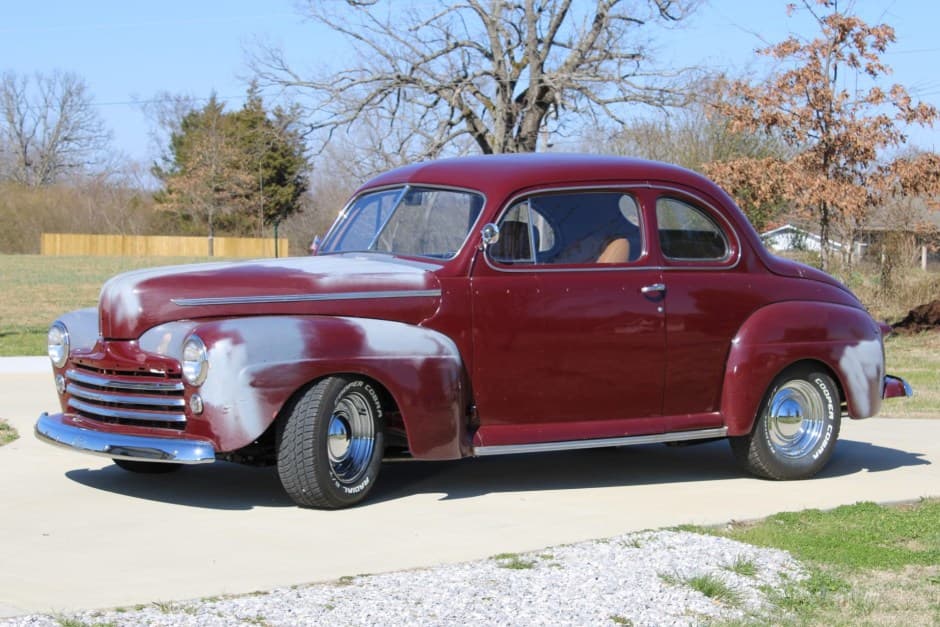 1946 Ford Standard, Deluxe, & Super Deluxe sold for $20,250