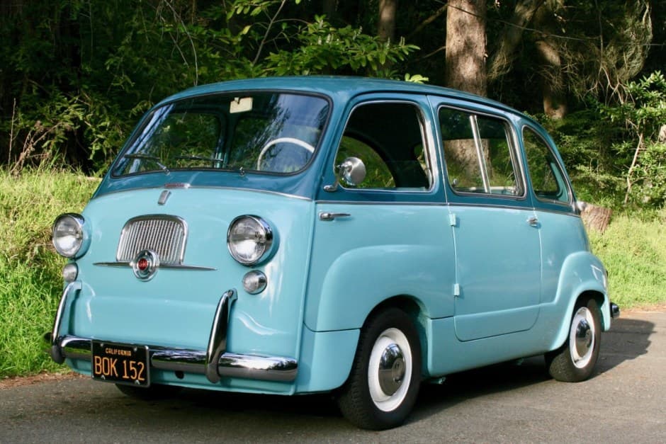 1960 Fiat 600 Multipla sold for $52,250