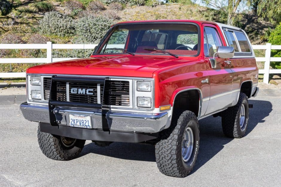 1988 GMC Jimmy (1973-1991) sold for $38,500