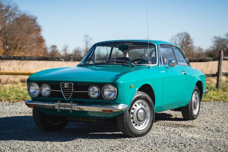1969 Alfa Romeo 105/115 Series Coupe sold for $36,500
