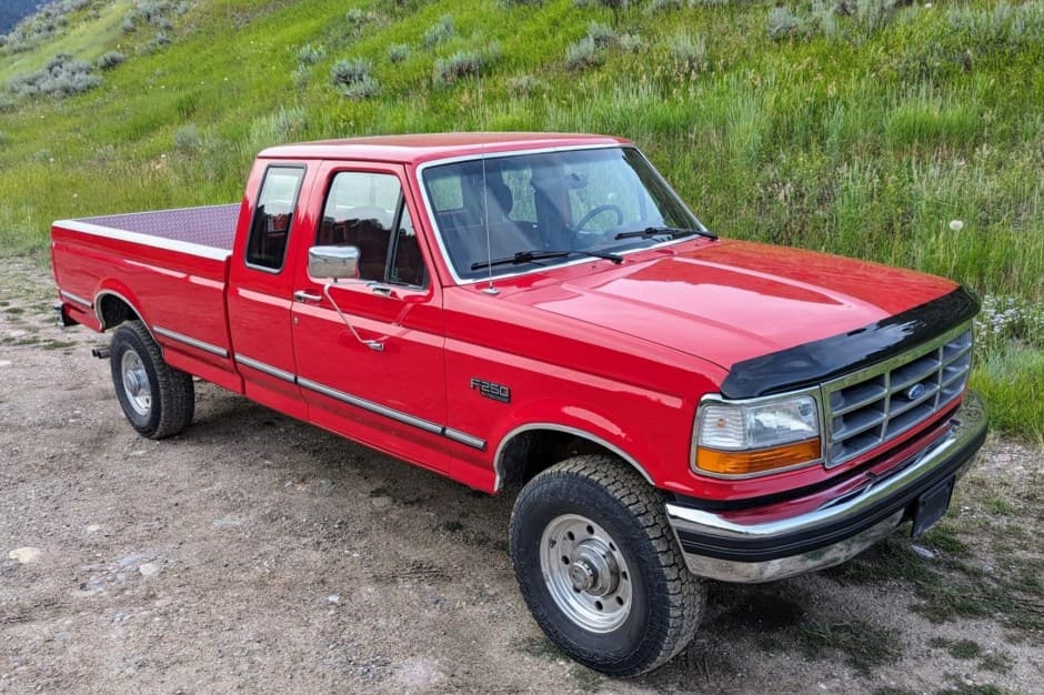 1995 Ford F-Series 1992-1997 sold for $18,000