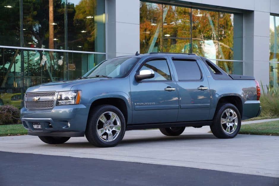 2008 Chevrolet Avalanche sold for $23,250