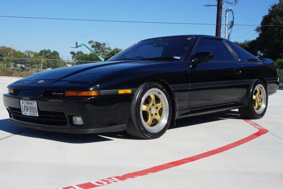 1991 Toyota Supra A70 (1986-1992) sold for $19,000