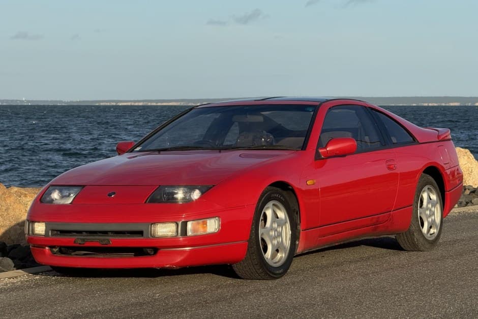 1991 Nissan Z32 300ZX sold for $8,000