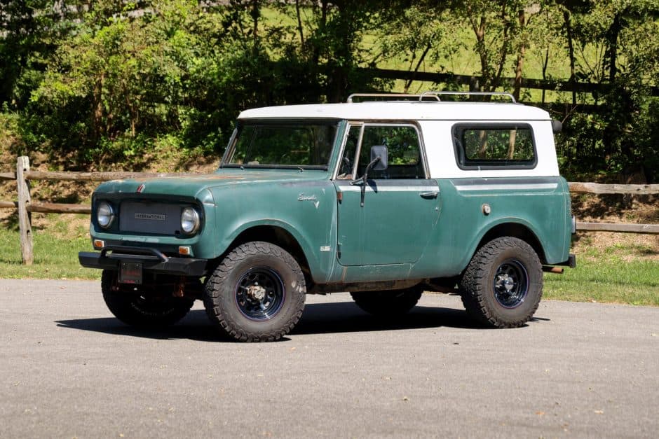 1968 International Harvester Scout sold for $18,750