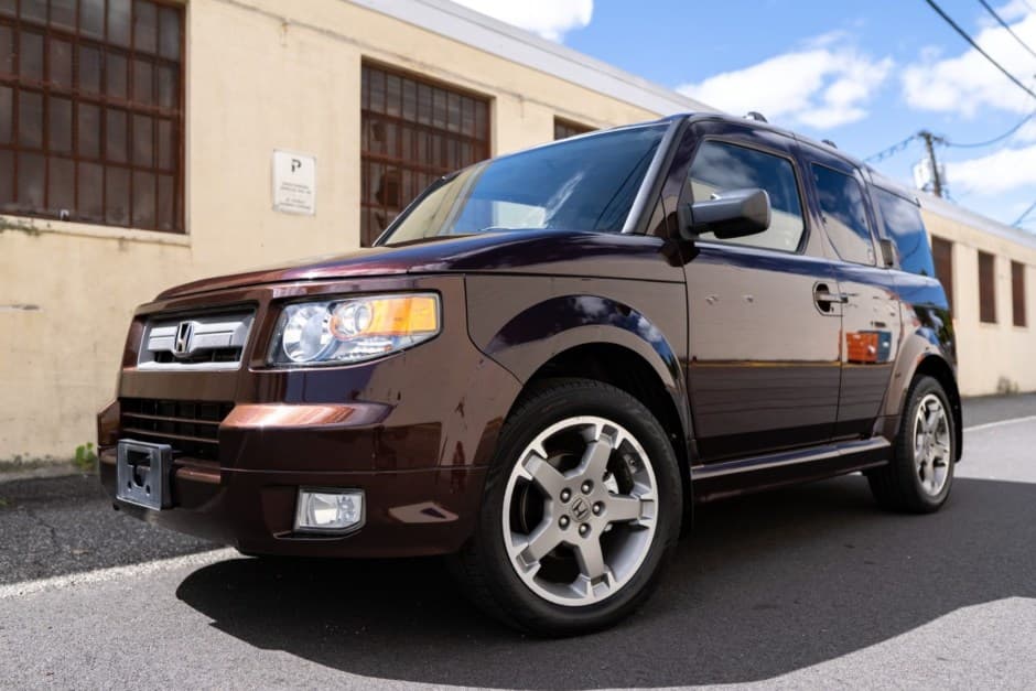 2007 Honda Element sold for $9,500