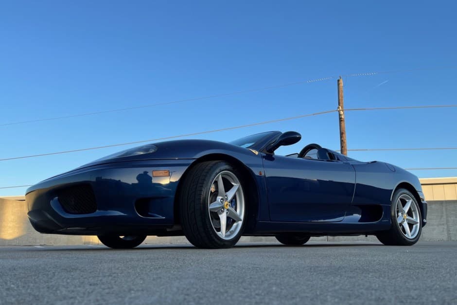 2002 Ferrari 360 sold for $72,505