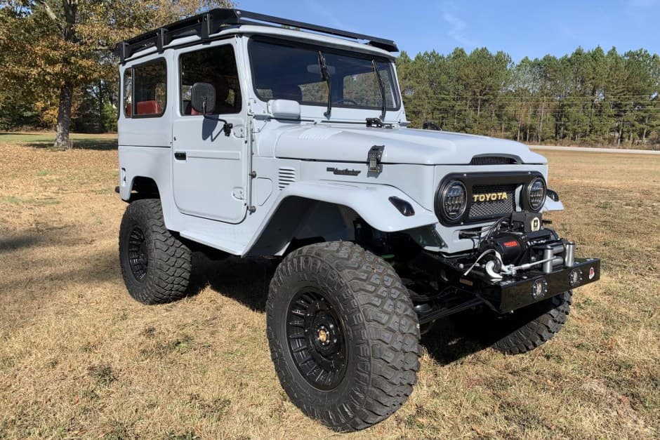 1976 Toyota Land Cruiser FJ40 sold for $36,000