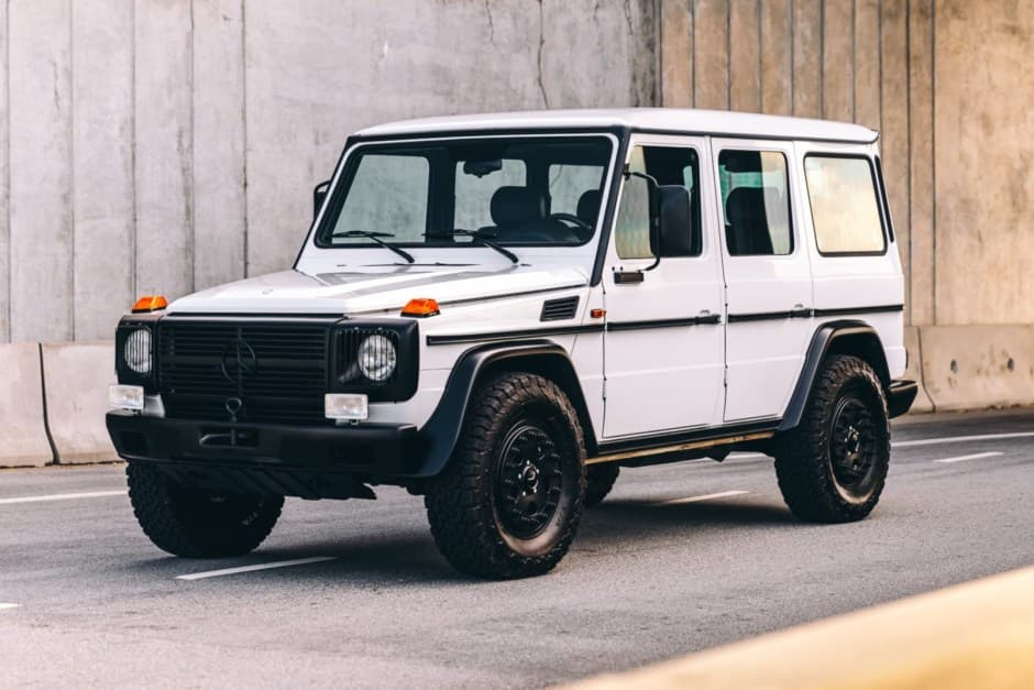 2000 Mercedes-Benz W463 G-Class AMG (1990-2018) sold for $75,500