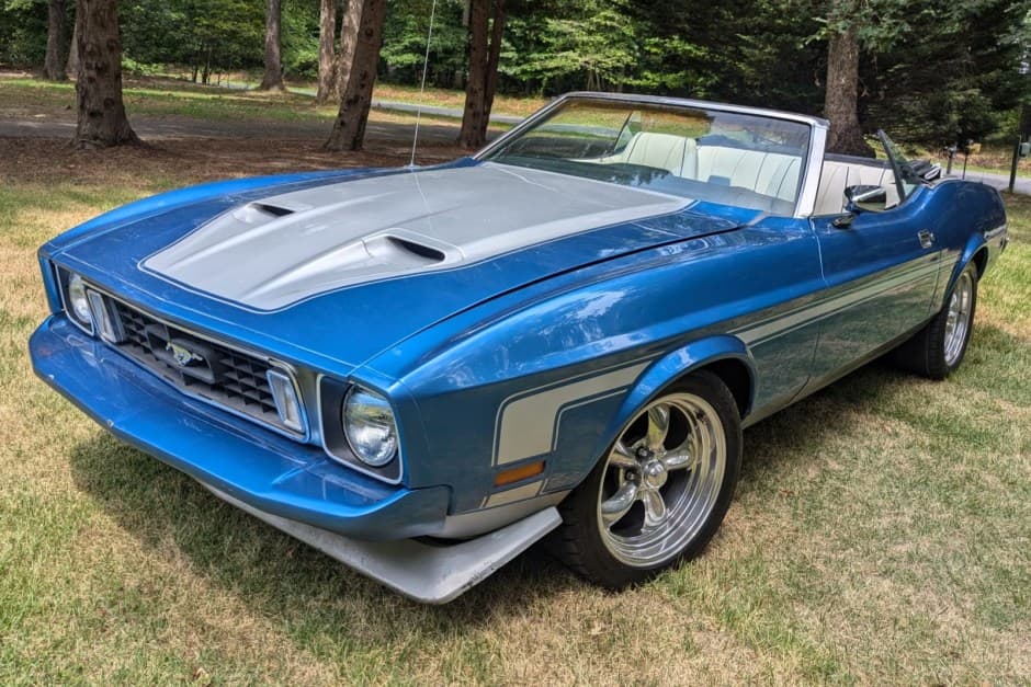 1973 Ford Mustang 1969-1973 sold for $8,669