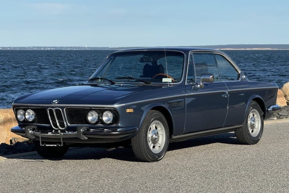 1975 BMW E9 Coupe sold for $31,500