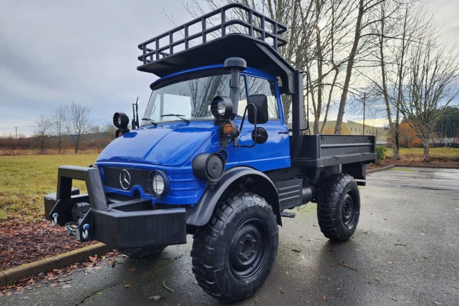 1989 Mercedes-Benz Unimog sold for $30,000
