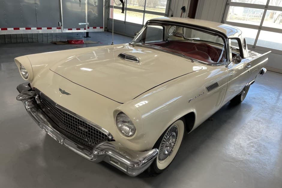 1957 Ford Thunderbird (1955-1957) sold for $37,500