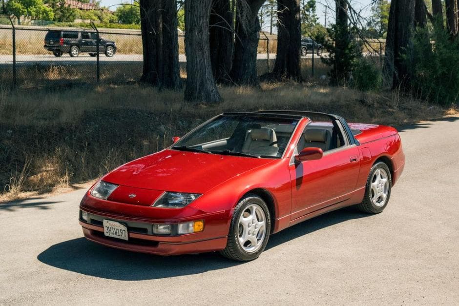 1993 Nissan Z32 300ZX sold for $10,000