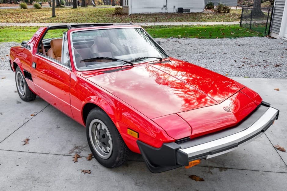 1980 Fiat X1/9 sold for $8,300
