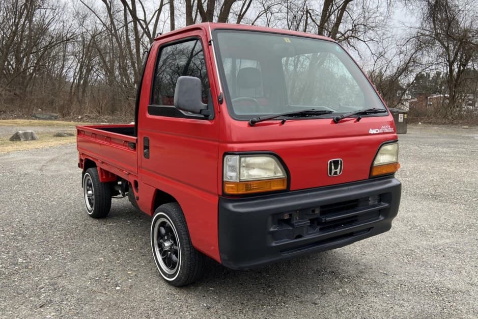 1997 Honda Acty sold for $11,250