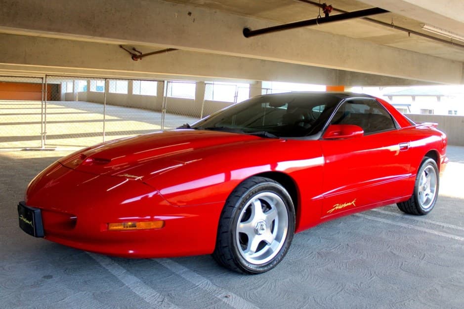 1993 Pontiac Firebird (1993-2002) sold for $19,500