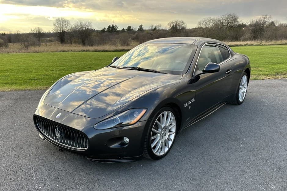 2012 Maserati GranTurismo sold for $23,000