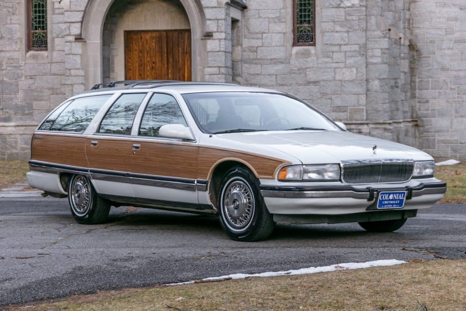 1995 Buick Roadmaster sold for $9,000