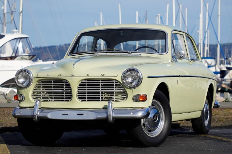 1966 Volvo Amazon sold for $15,850