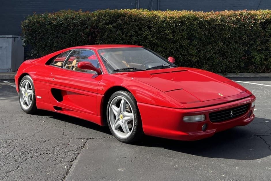 1996 Ferrari F355 sold for $128,999