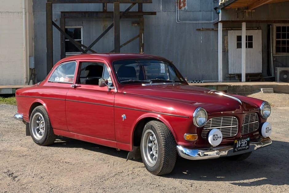1968 Volvo Amazon sold for $12,700