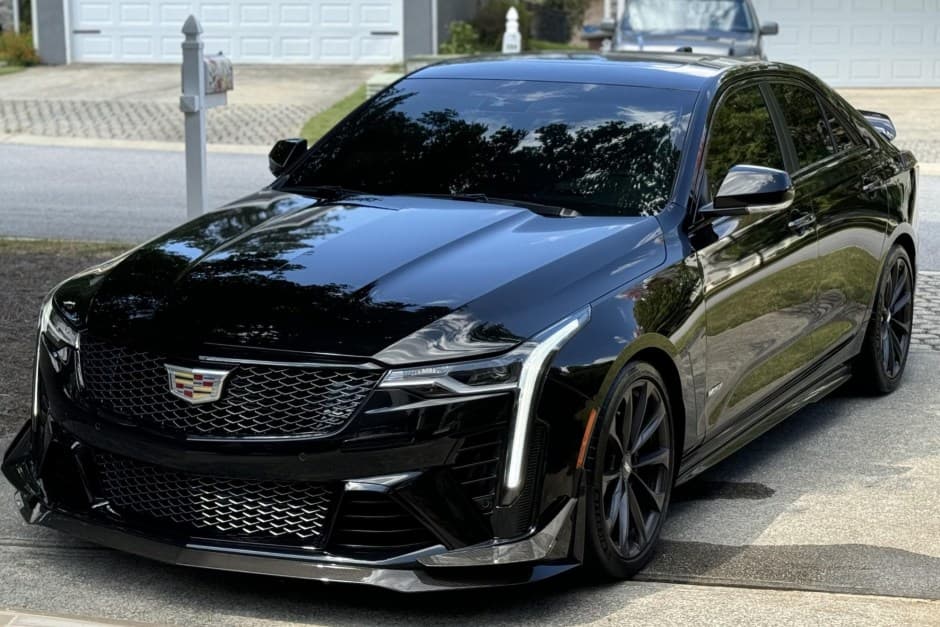 2022 Cadillac CT4 & CT4-V sold for $48,000