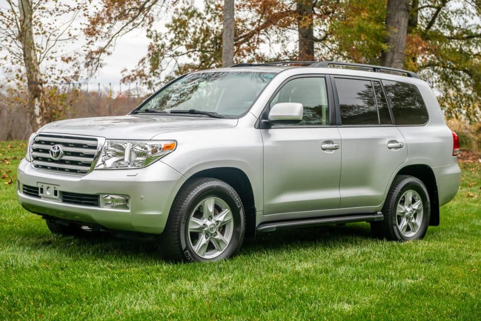 2011 Toyota Land Cruiser 200-Series sold for $37,300
