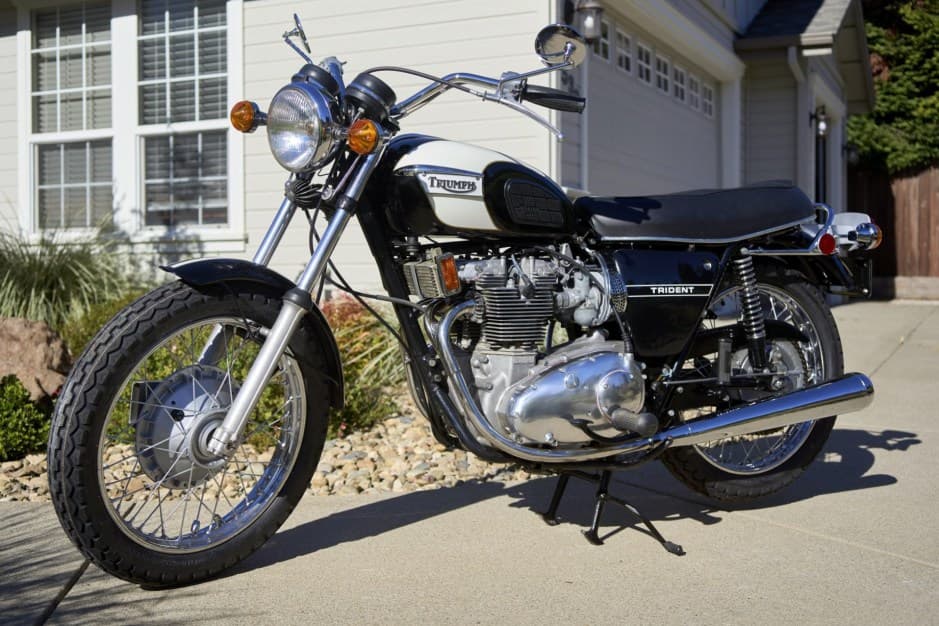 1971 Triumph Trident sold for $7,300