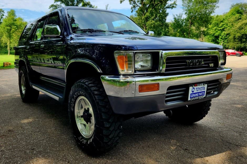 1991 Toyota 4Runner (N120) sold for $17,750