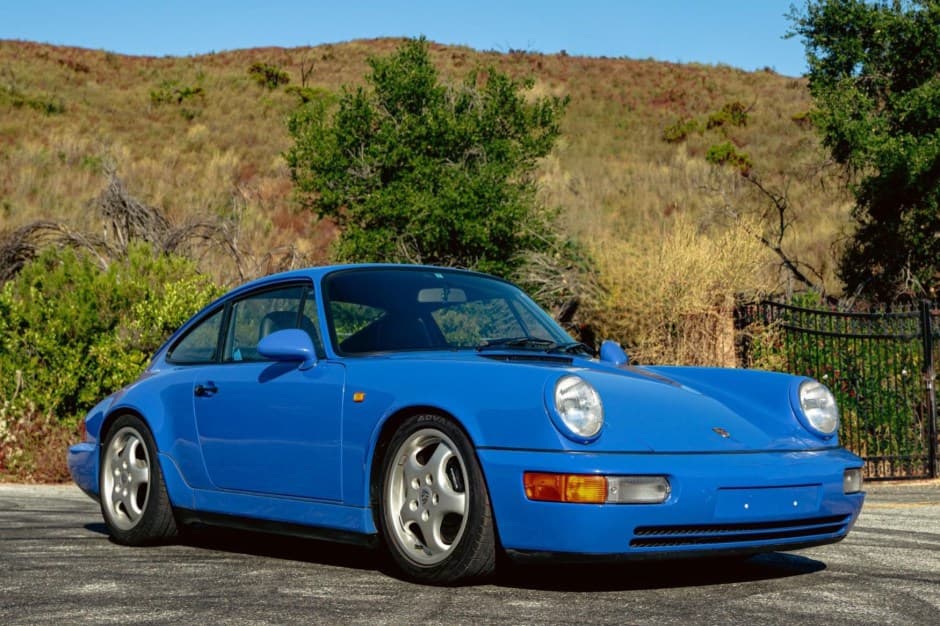 1992 Porsche 964 Carrera RS sold for $301,000