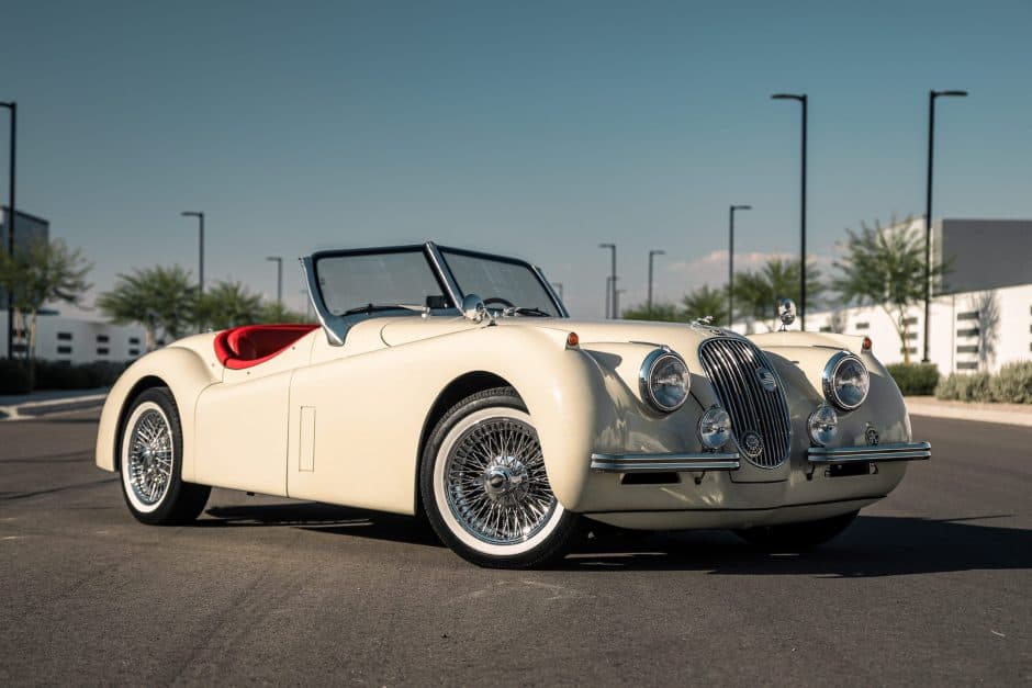 0 Jaguar Replica sold for $29,000