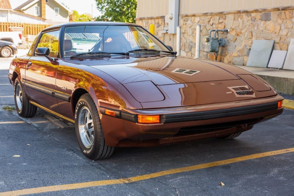 1983 Mazda RX-7 FB sold for $21,000