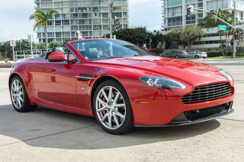 2012 Aston Martin V8 Vantage (2006+) sold for $44,000