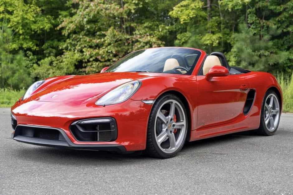 2015 Porsche 981 Boxster sold for $58,000