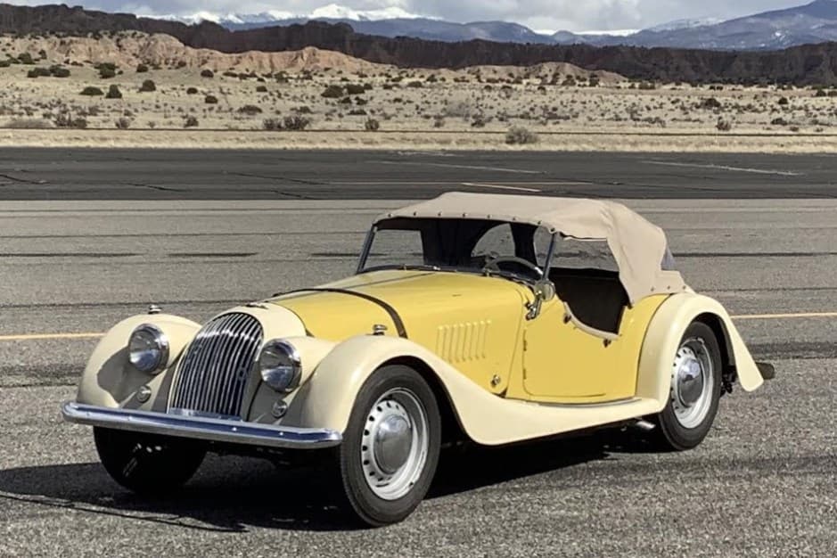 1958 Morgan 4/4 sold for $8,800