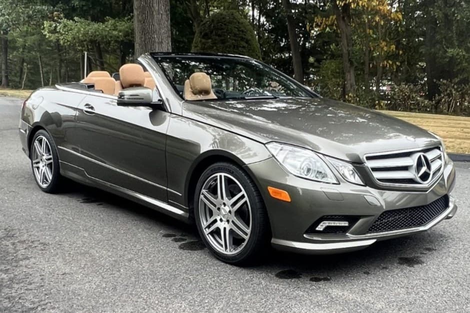2011 Mercedes-Benz C207 E-Class Coupe/Cabriolet sold for $29,000