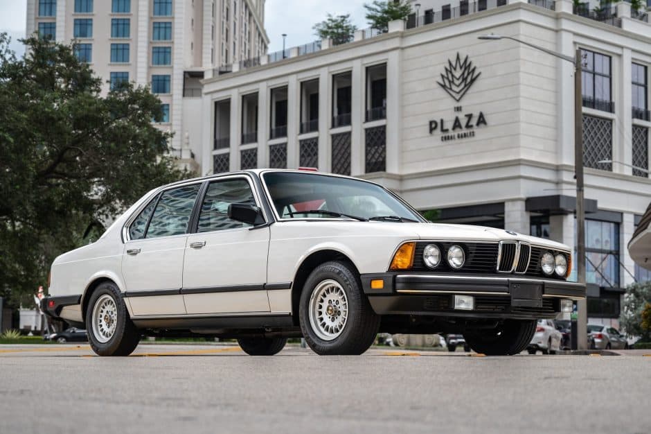 1983 BMW E23 7-Series sold for $34,000