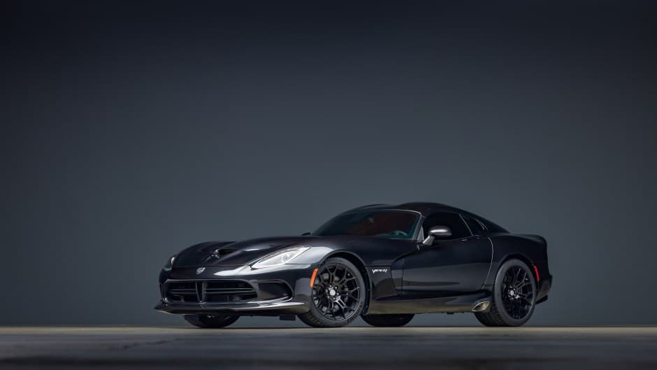 2015 Dodge Viper (2013-2017) sold for $122,222