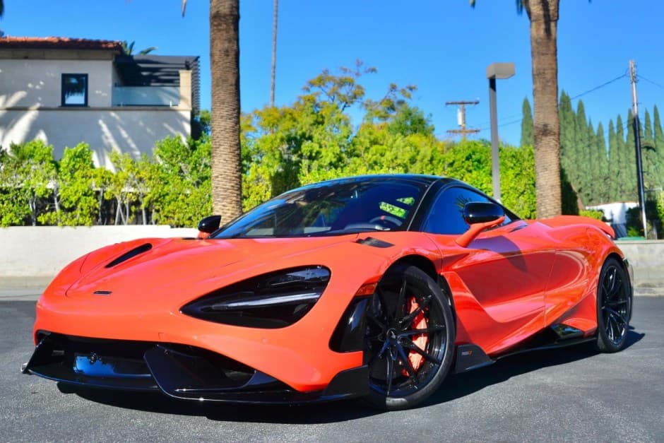 2021 McLaren Super Series sold for $479,400