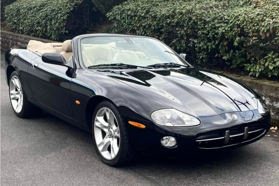 2004 Jaguar XK8 sold for $18,250