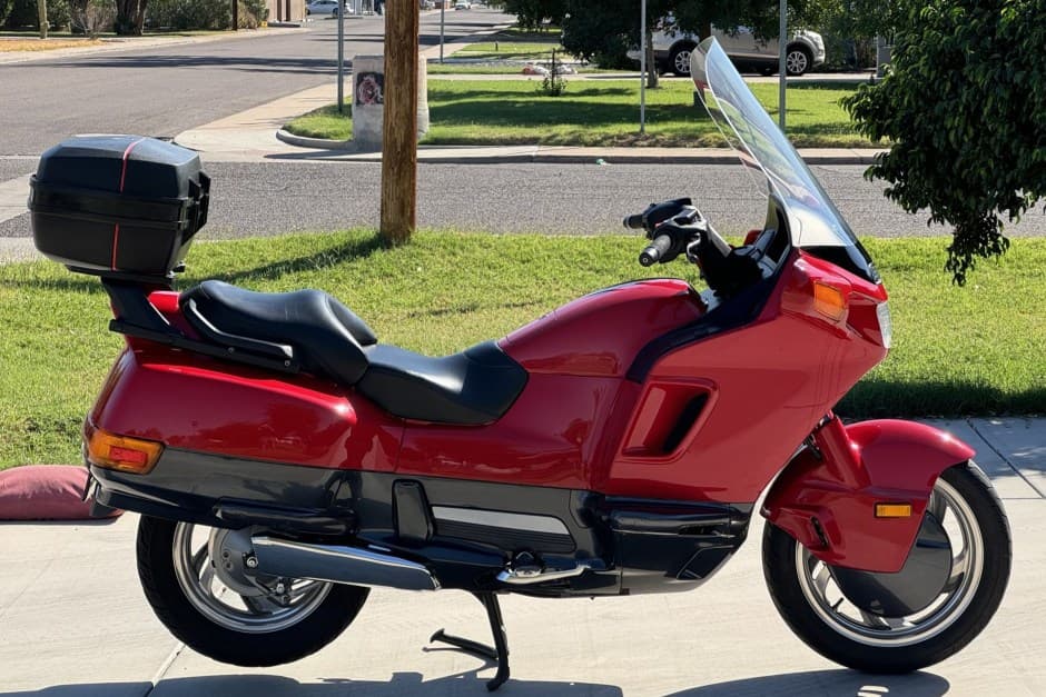 1996 Honda Other Motorcycles sold for $2,500