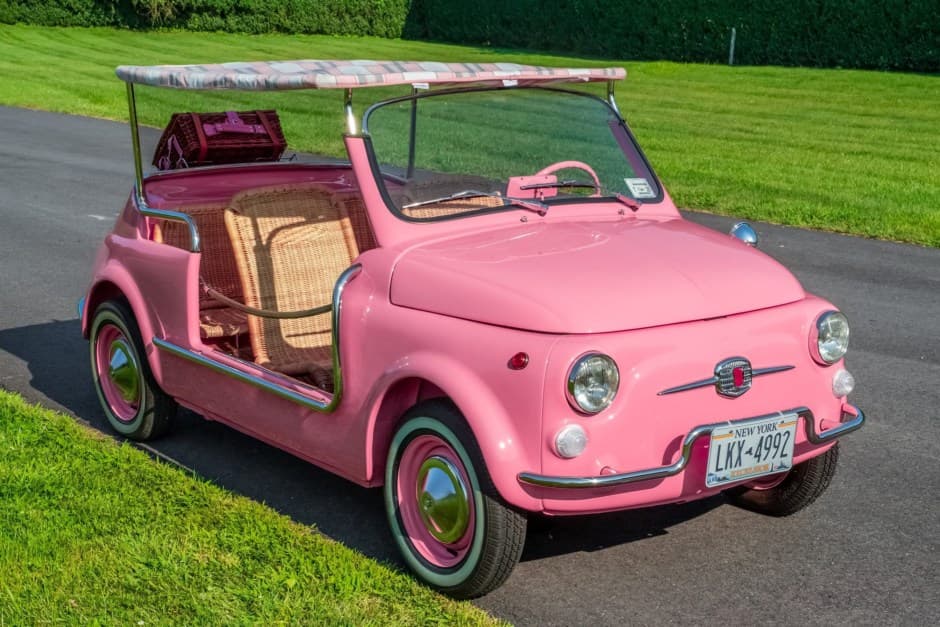 1974 Fiat 500 Jolly sold for $29,000