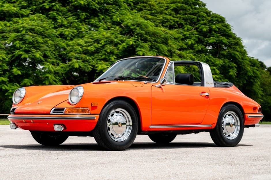 1968 Porsche 912 sold for $76,912