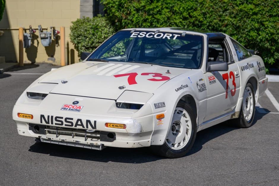 1988 Nissan Z31 300ZX sold for $4,400