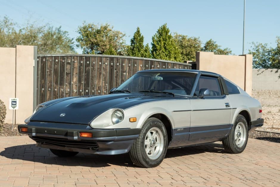 1983 Datsun 280ZX sold for $8,000