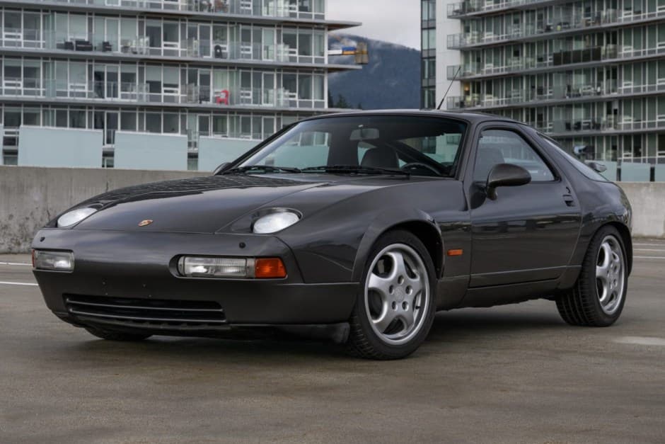 1992 Porsche 928 sold for $62,500